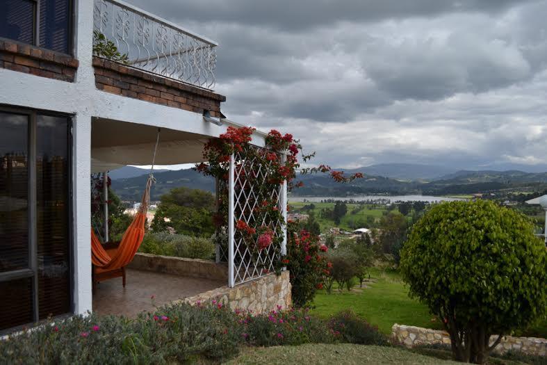 Miravalle Suites Paipa Exterior foto